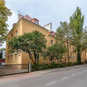 Apartament Rent Like - Niekłańska 9/11, Warszawa
